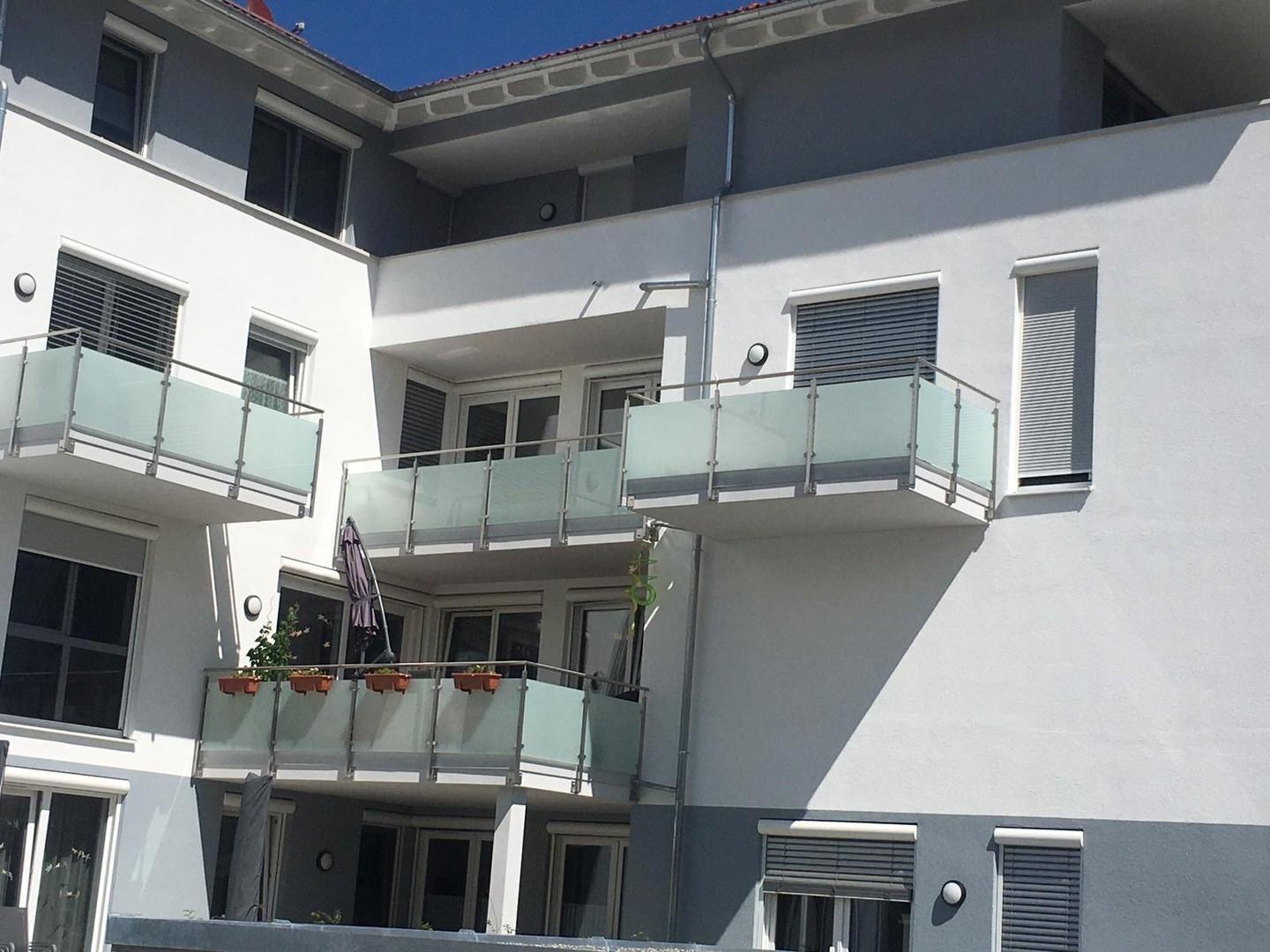 Ansicht teilüberdachter Balkon