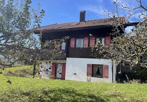 Ostseite, unten Terrasse ELW