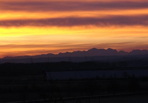 Alpenblick bei Sonnenaufgang