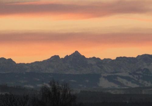 Alpenblick bei Sonnenaufgang