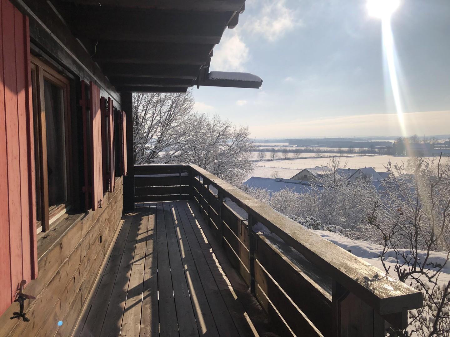 Sonniger Balkon