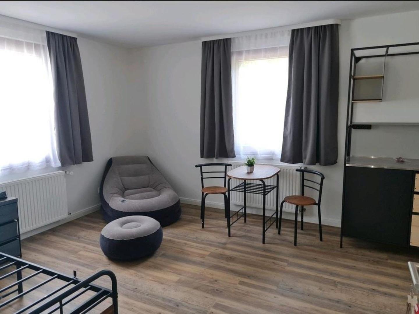 Zimmer 1
