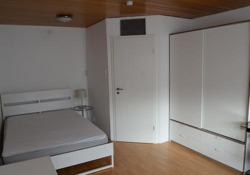 Zimmer 1