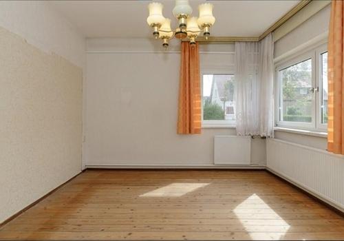 Zimmer 1 a