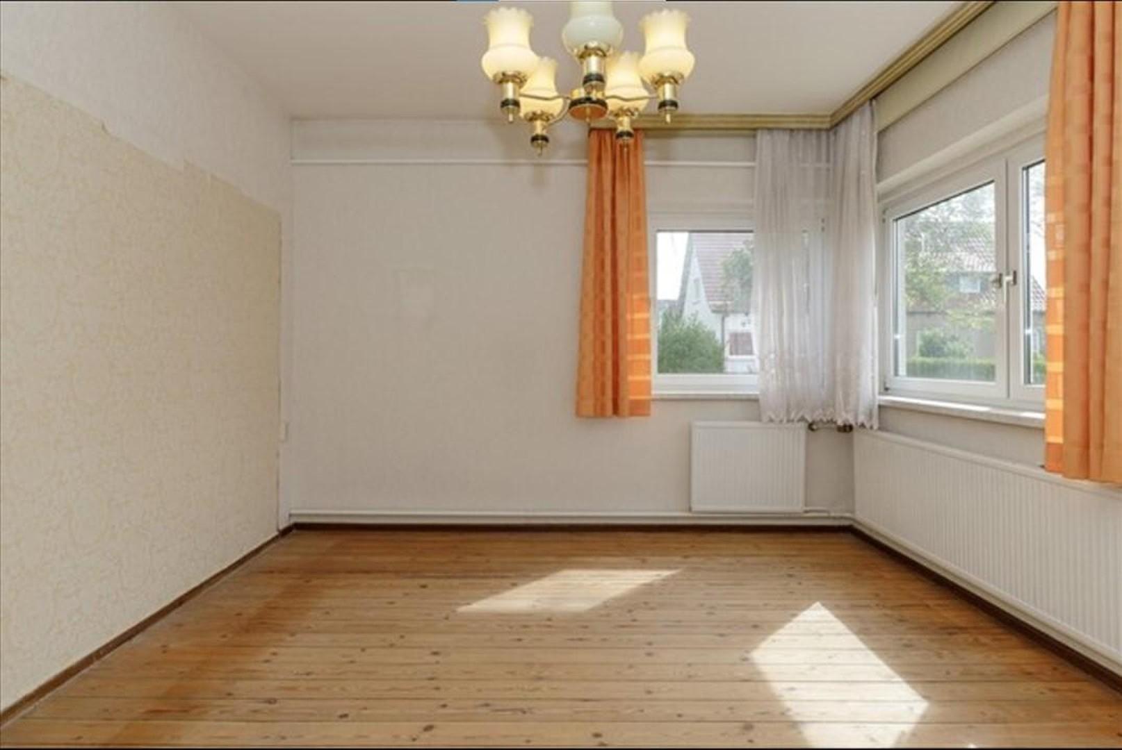 Zimmer 1 a