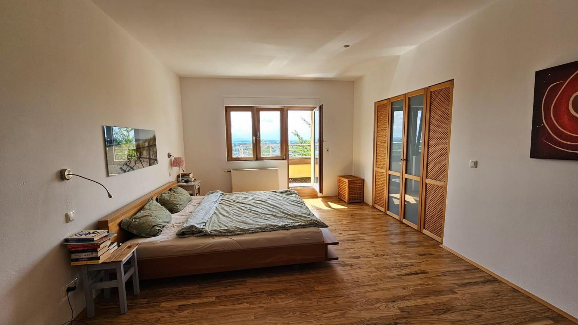 Elternschlafzimmer 1. OG
