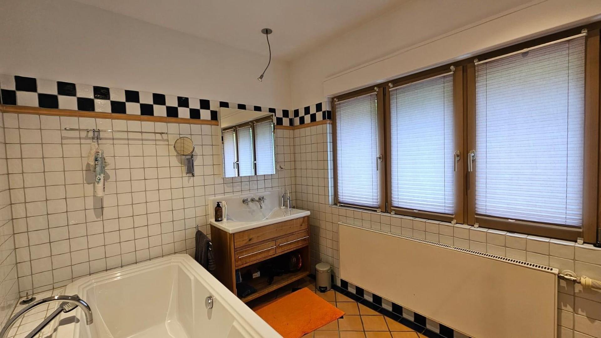 En-suite Bad 1. OG