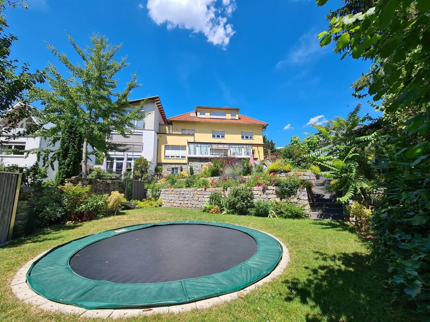 Garten, Trampolin