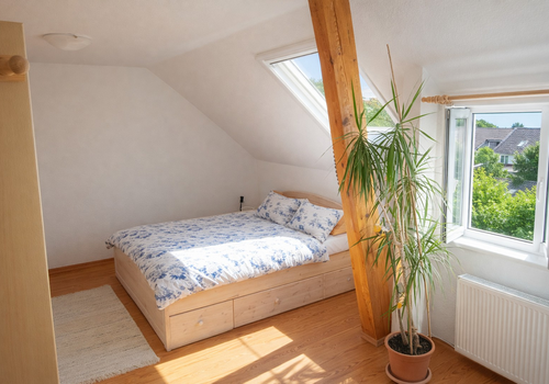Schlafzimmer OG