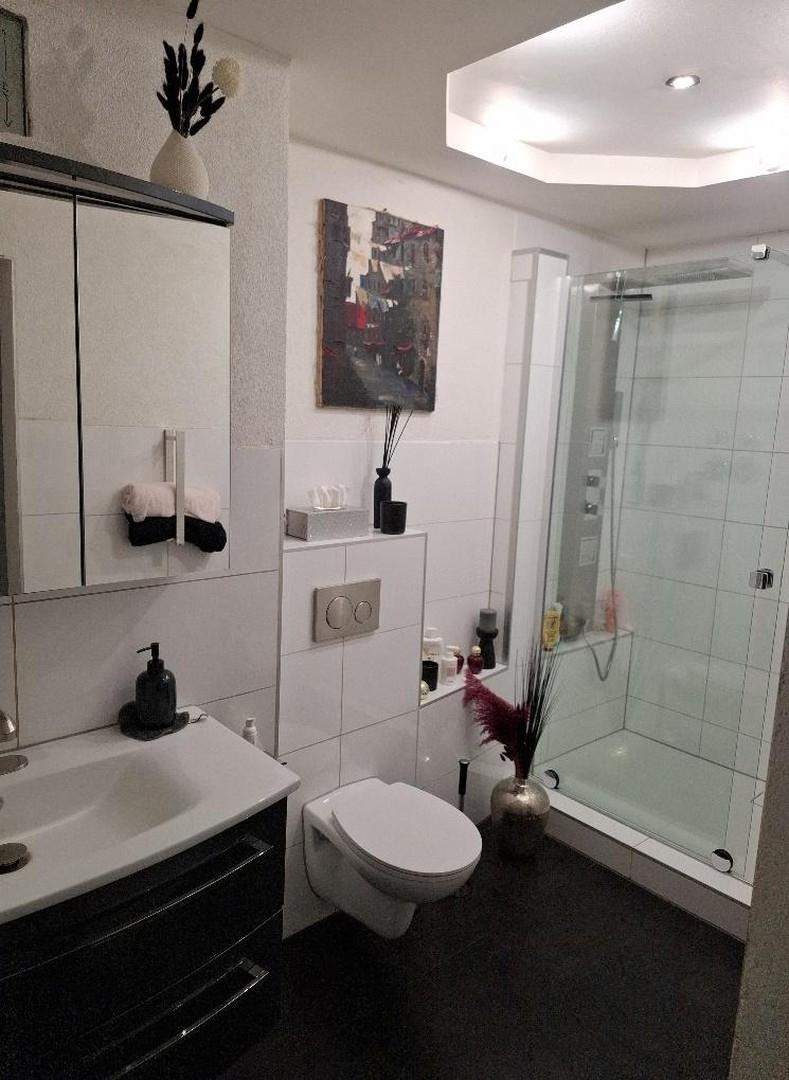 Badezimmer /Dusche