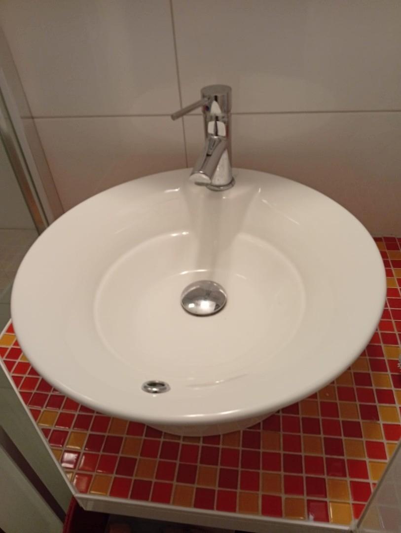 Dusche unten 3 Kind / ELW 
