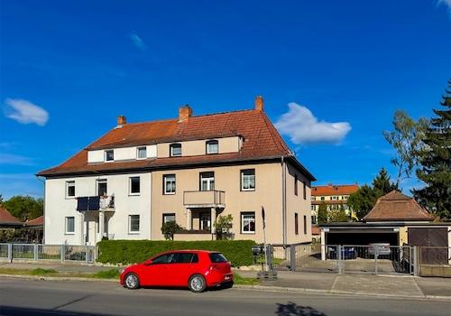 Zufahrt & Garage (1)
