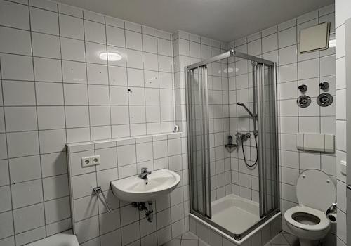 Badezimmer / Dusche 