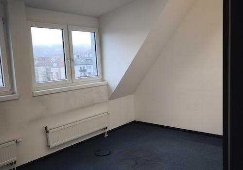 Büro 1