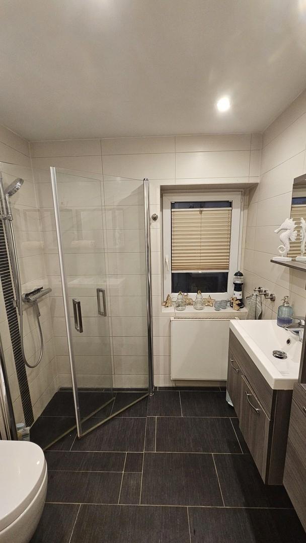 Badezimmer EG