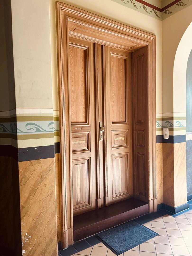 Wohnungstür