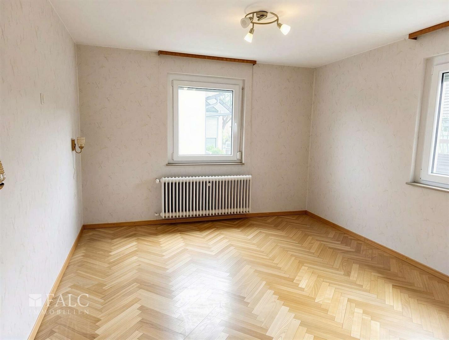 Zimmer 2 EG