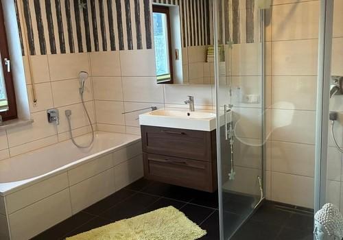 Badezimmer EG