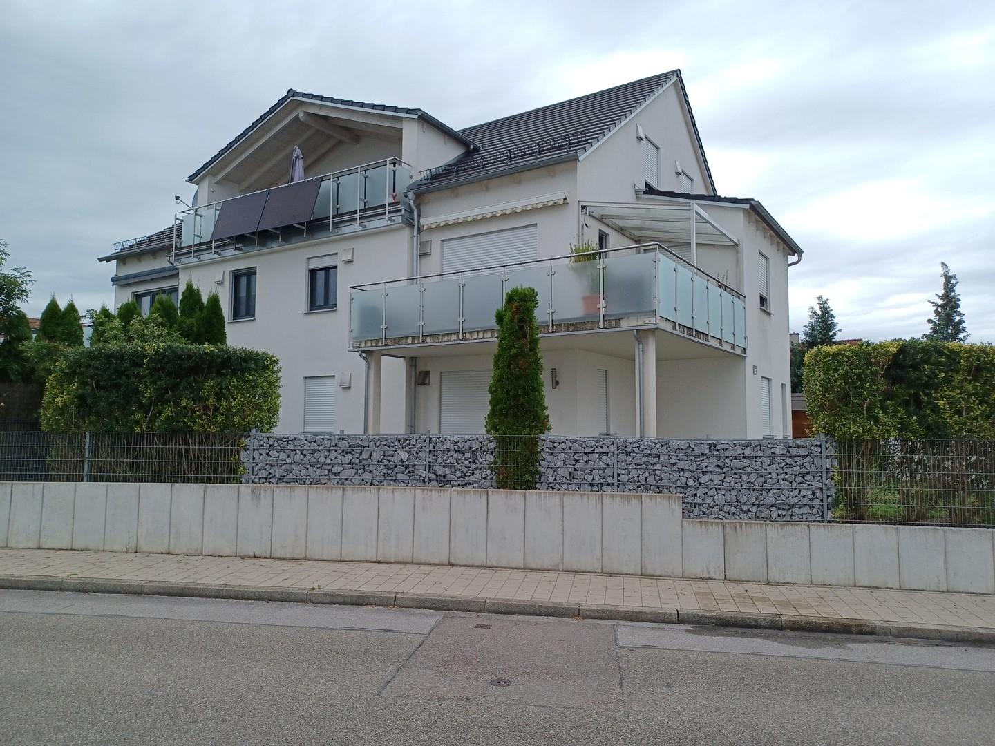 Haus Außenansicht