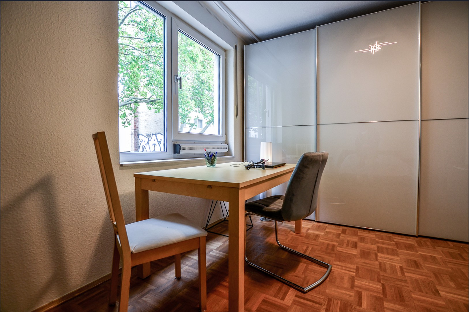 Arbeitszimmer/Kinderzimmer