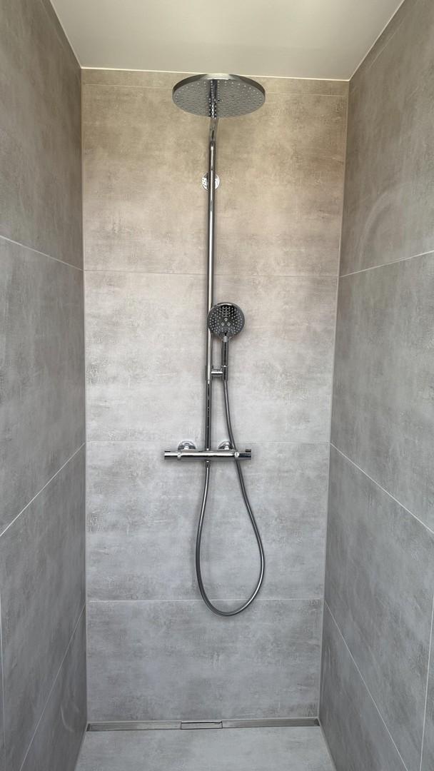 Dusche bodentief