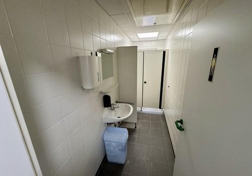 Toilette Herren Büro