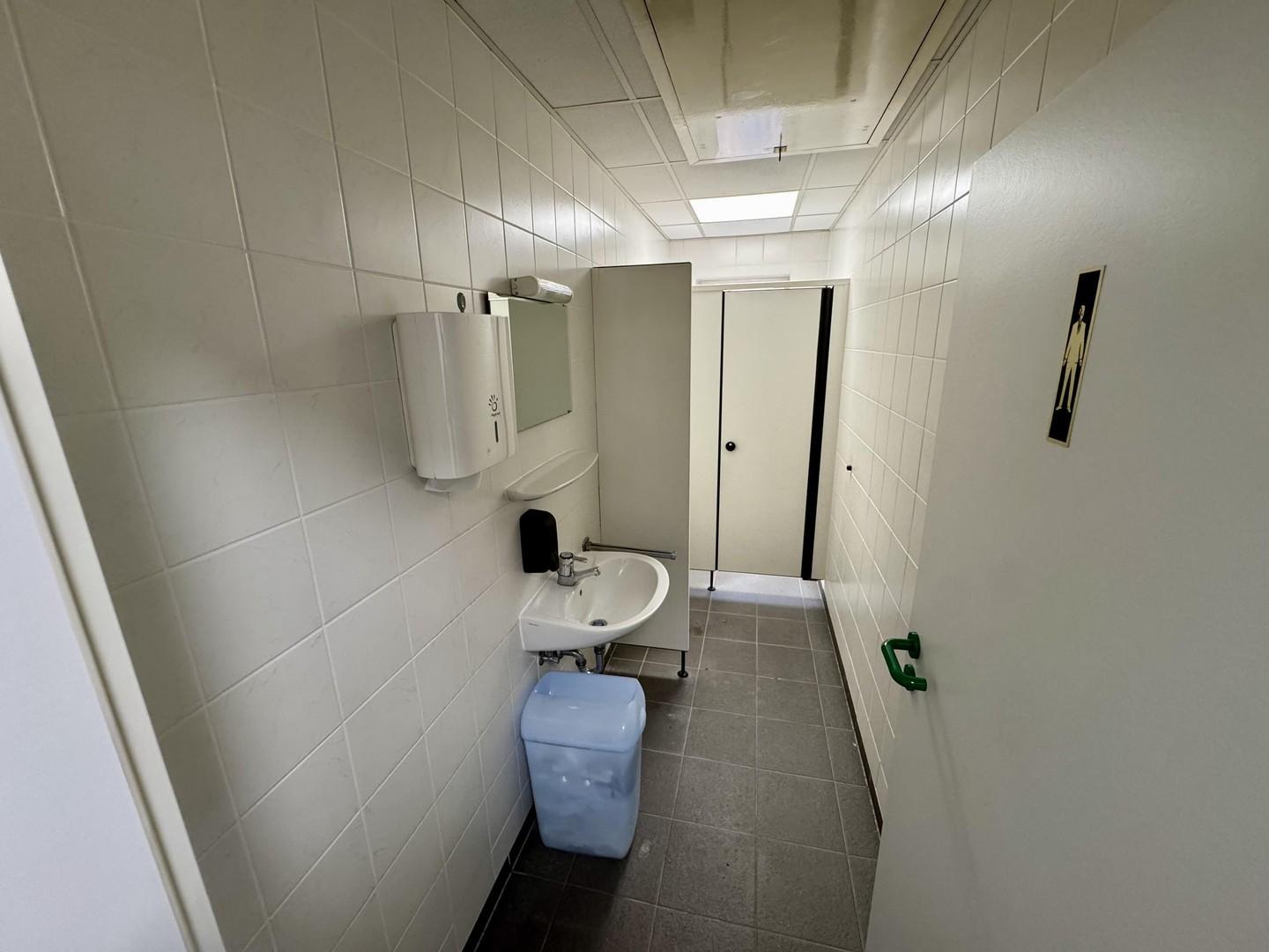 Toilette Herren Büro