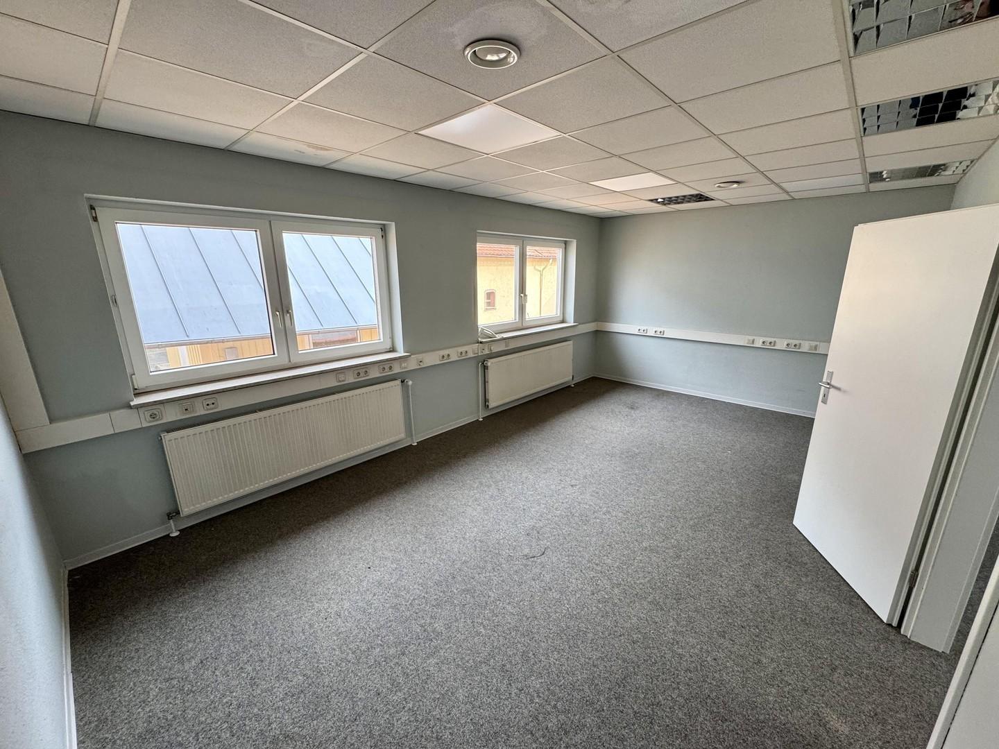 Büro 3