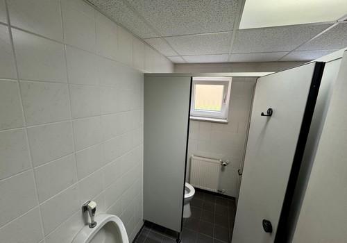 Umkleide + Duschen Herren