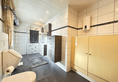 OG Badezimmer