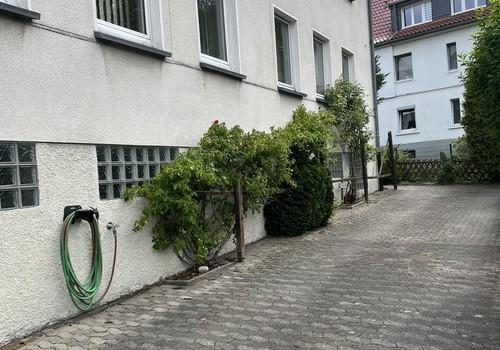 Parkplätze am Haus