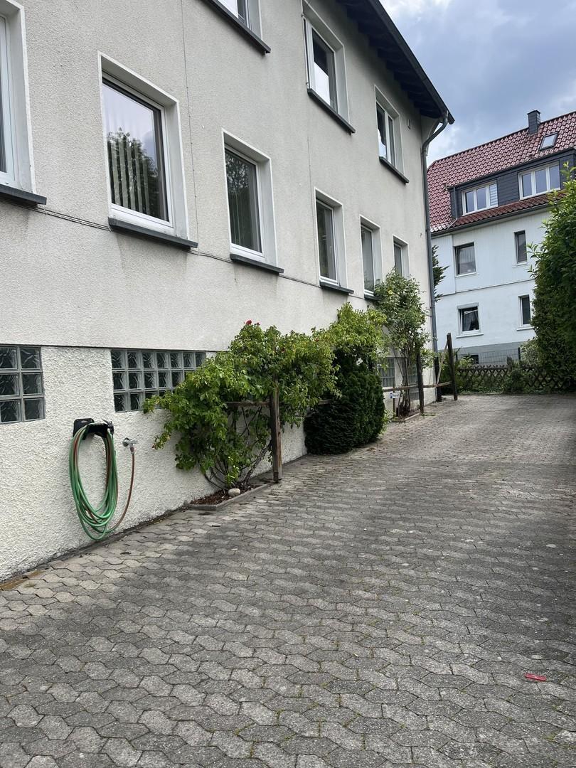 Parkplätze am Haus