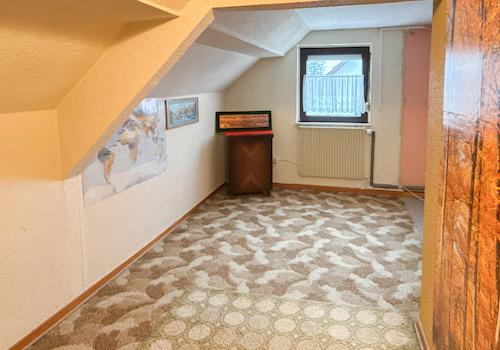 Haus 1 DG Zimmer (2)