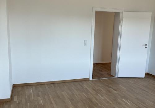 Wohnzimmer mit Parkett - Beisp