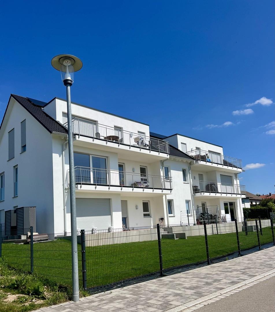  linke, mittlere Wohnung