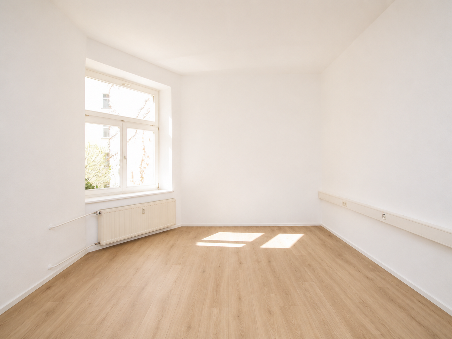 Büro mit Beispielboden