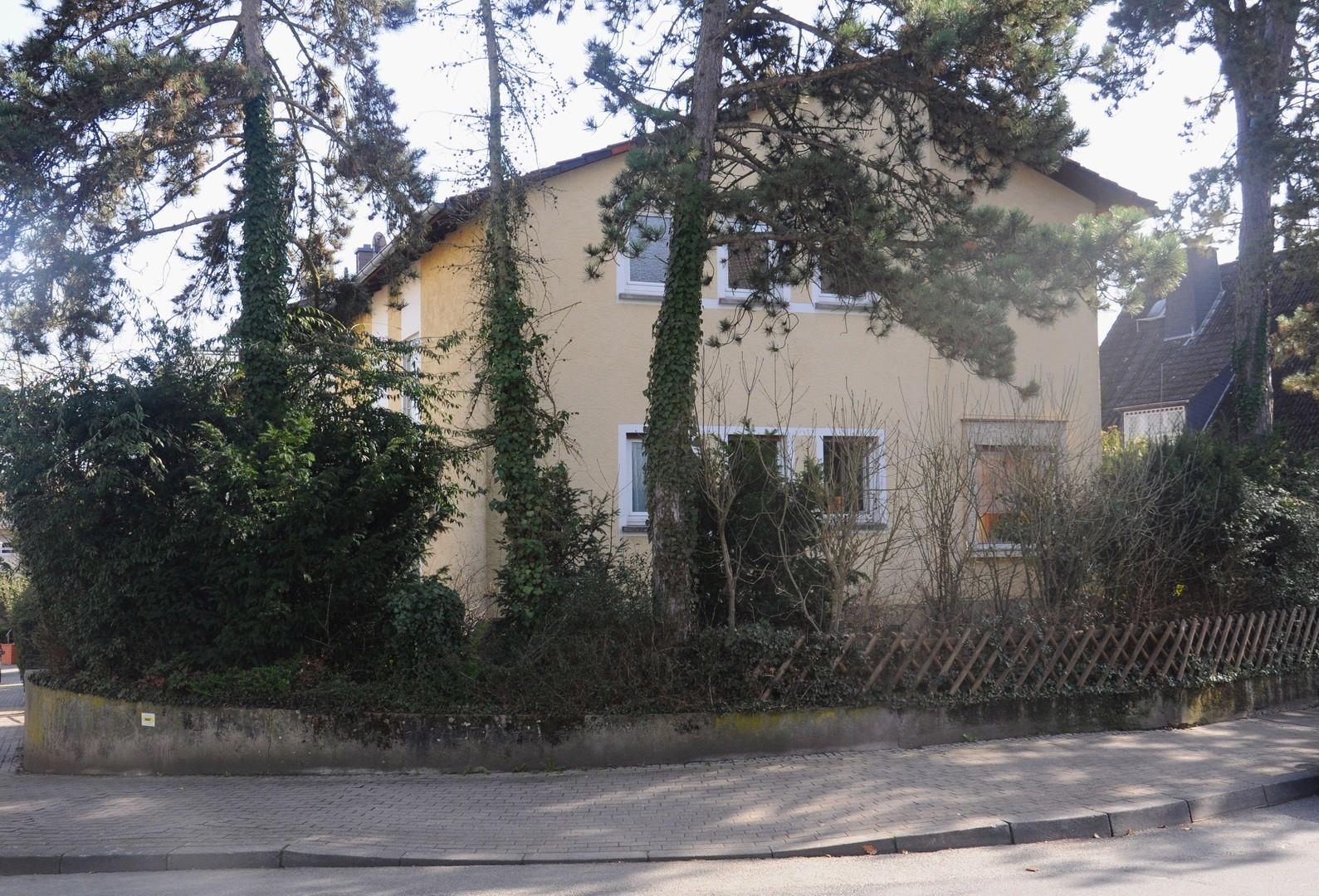Straßenansicht 