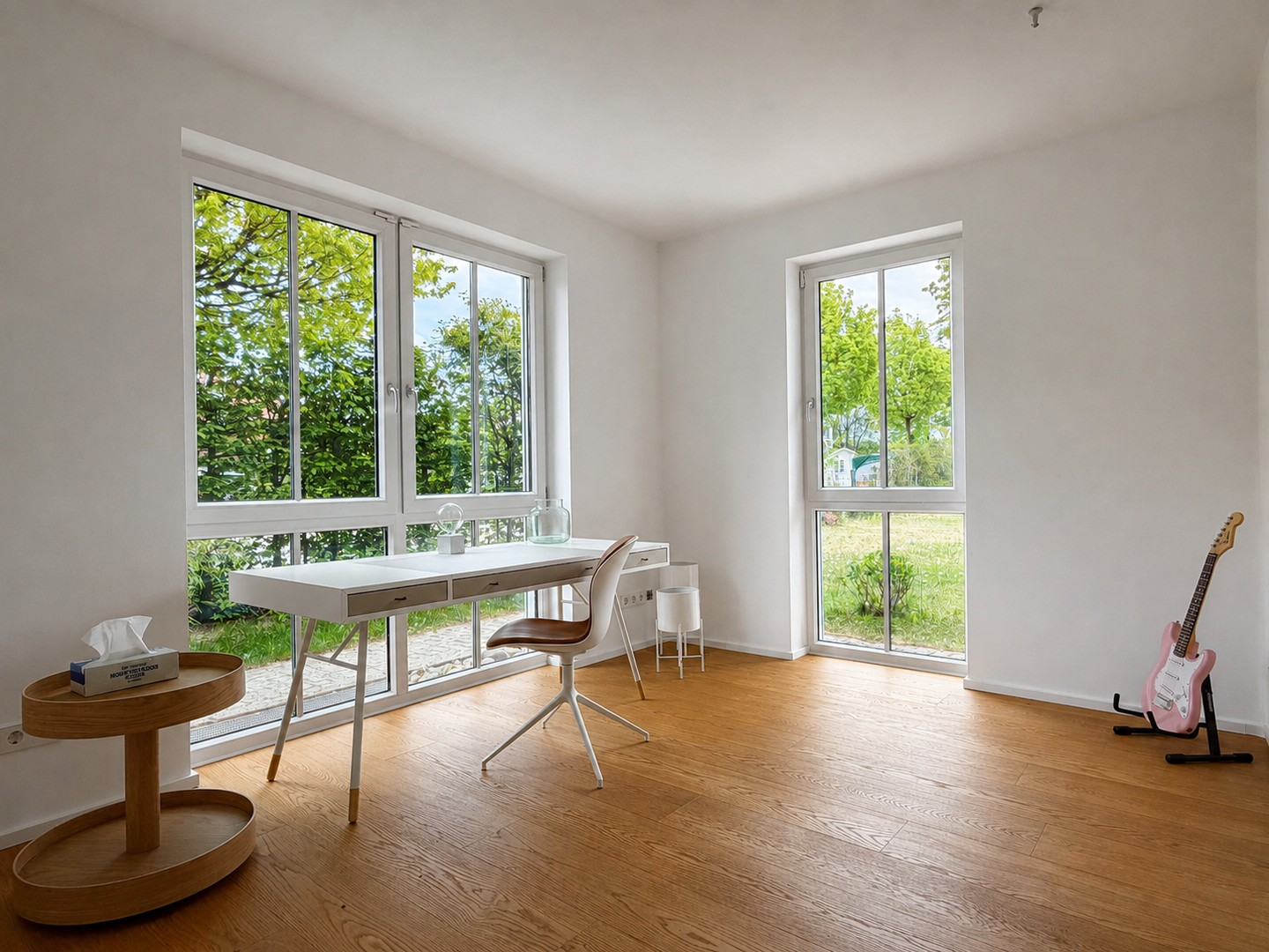 Büro EG