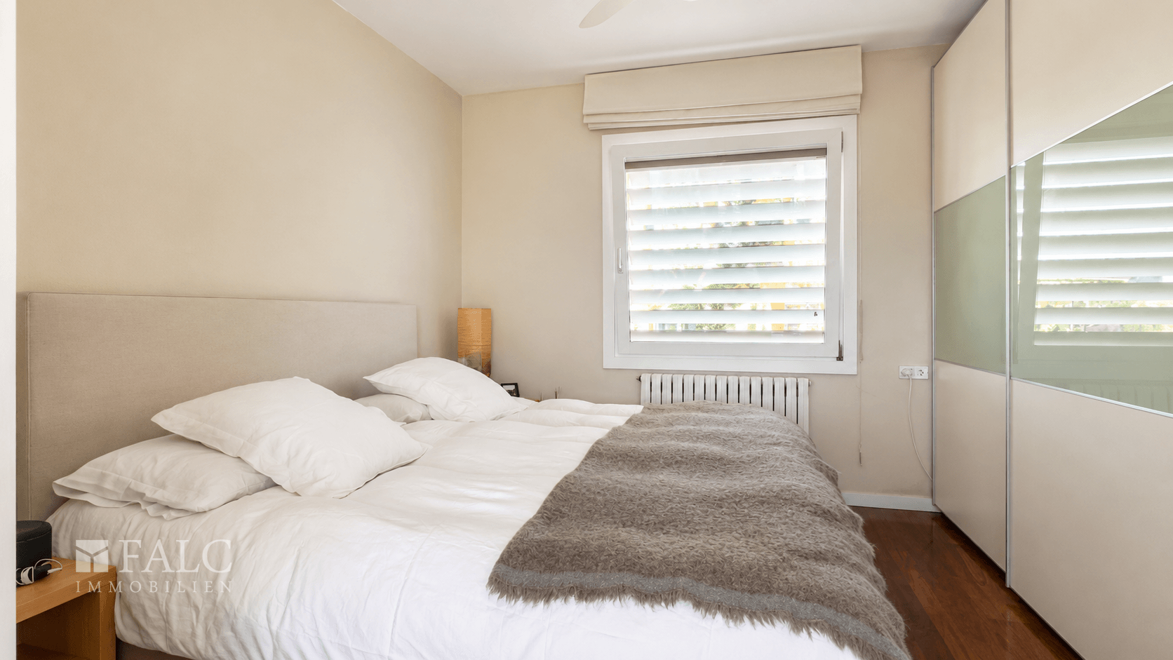 Schlafzimmer 2-1