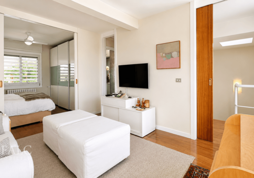 Schlafzimmer 2-2