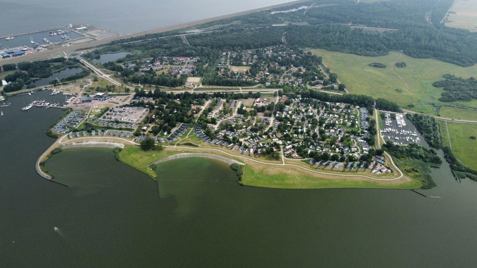Ferienhaus-Holland-kaufen-vakantiehuistekoop-nl.jpg04