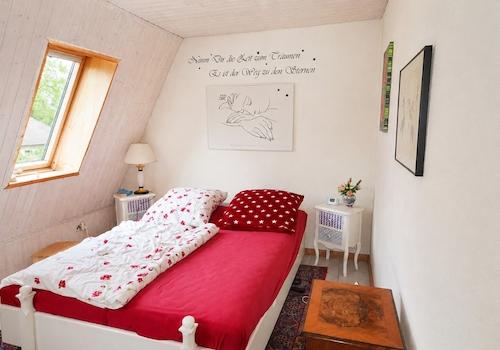 Schlafzimmer 1. OG