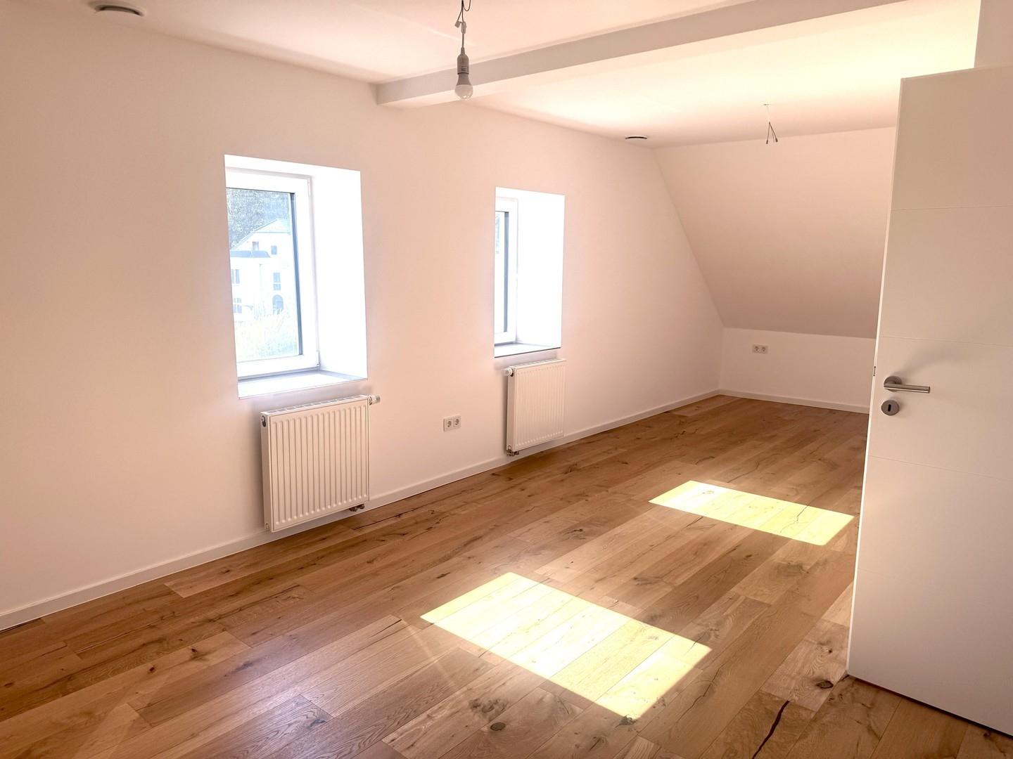 1 Zimmer oben
