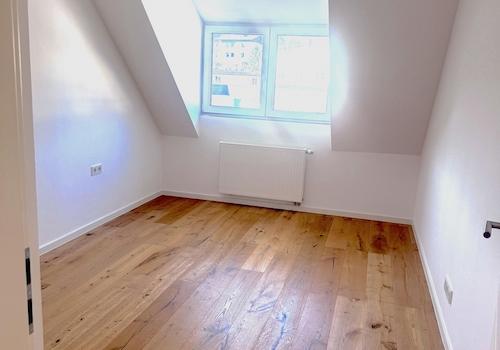 2 Zimmer oben
