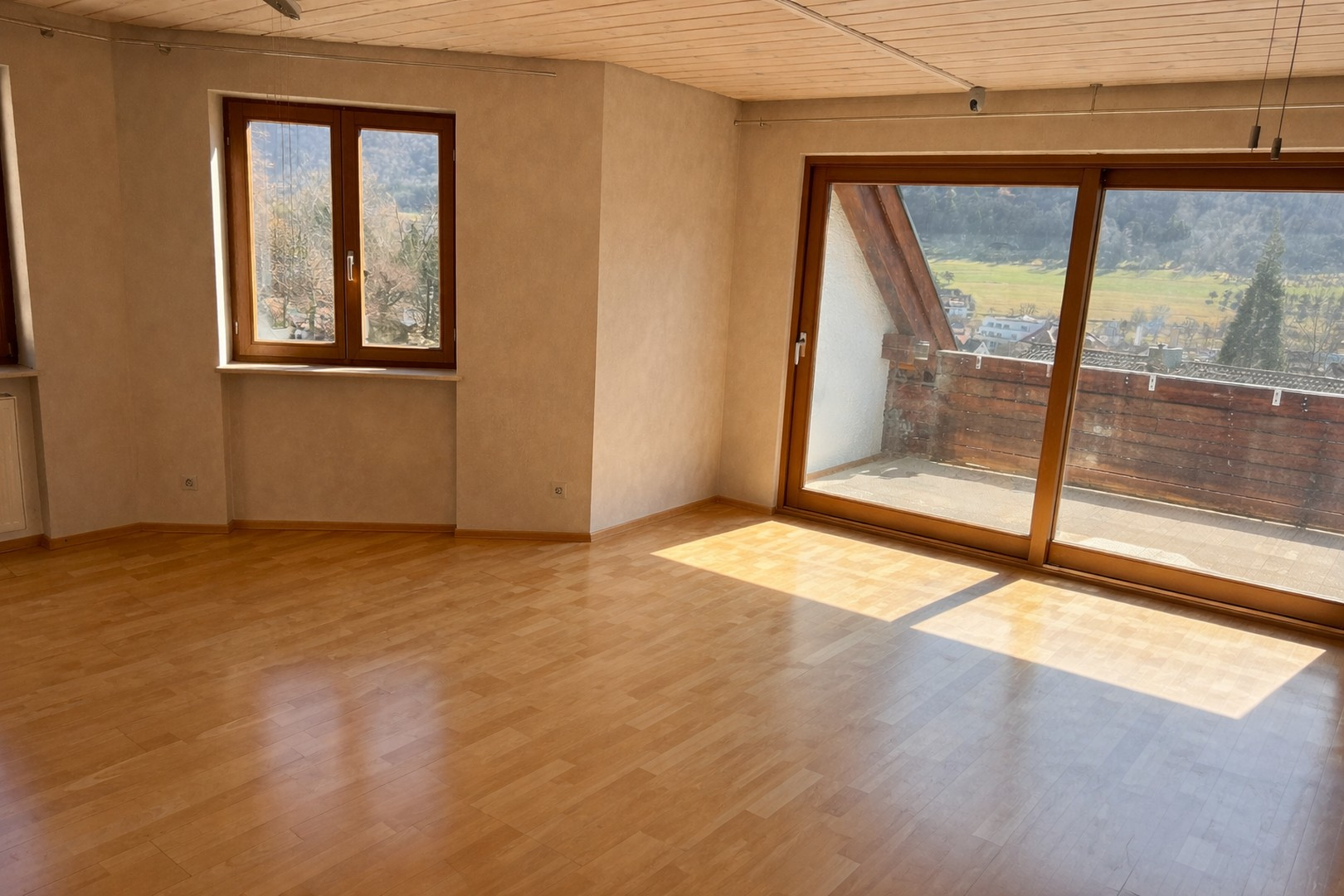 Wohnzimmer mit Erker