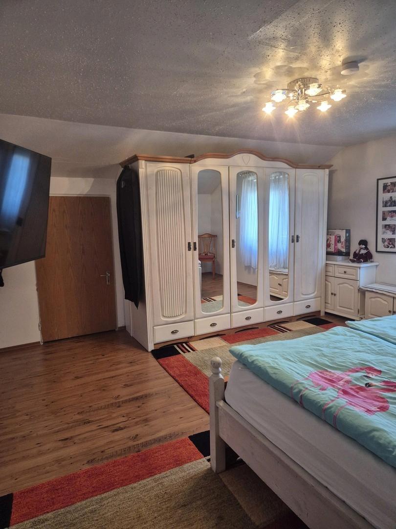 Schlafzimmer (OG) 