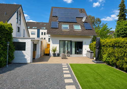 1.Terrasse/Kunstrasen/Grilleck