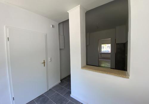 Blick vom Essplatz in die Küche