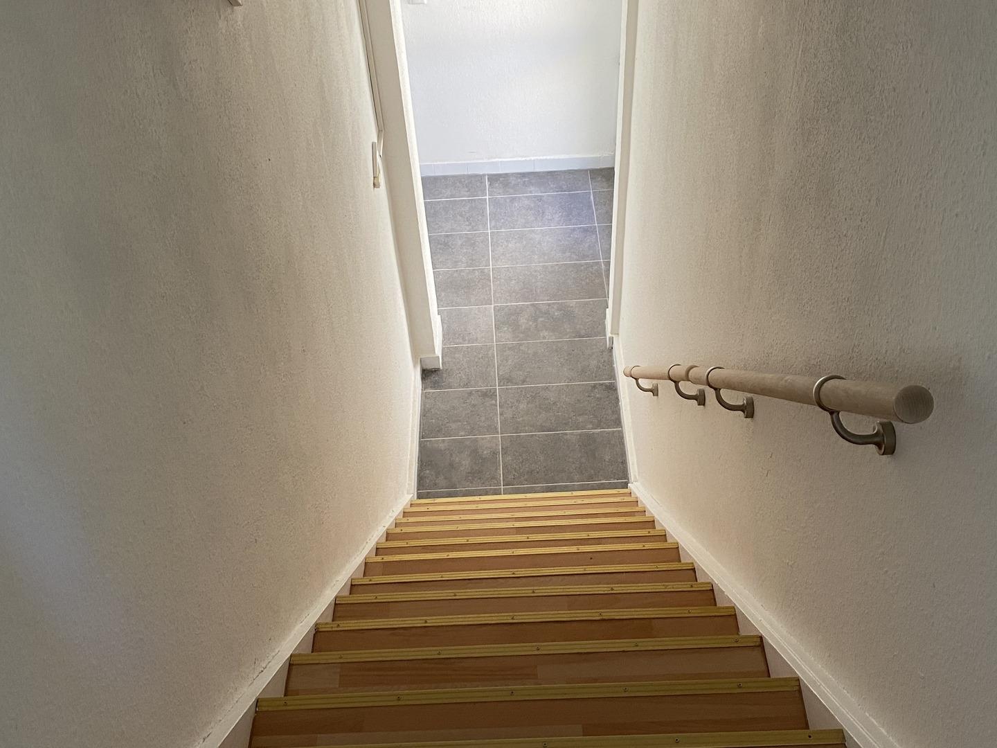 Aufgang zum DG