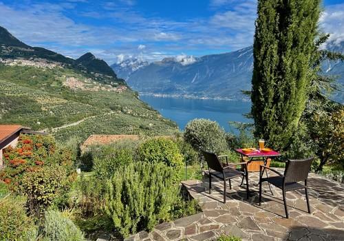 Panoramaterrasse mit Top-Blick